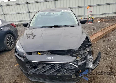 2018 Ford Focus S из США, поврежденный, VIN 1FADP3E24JL291746